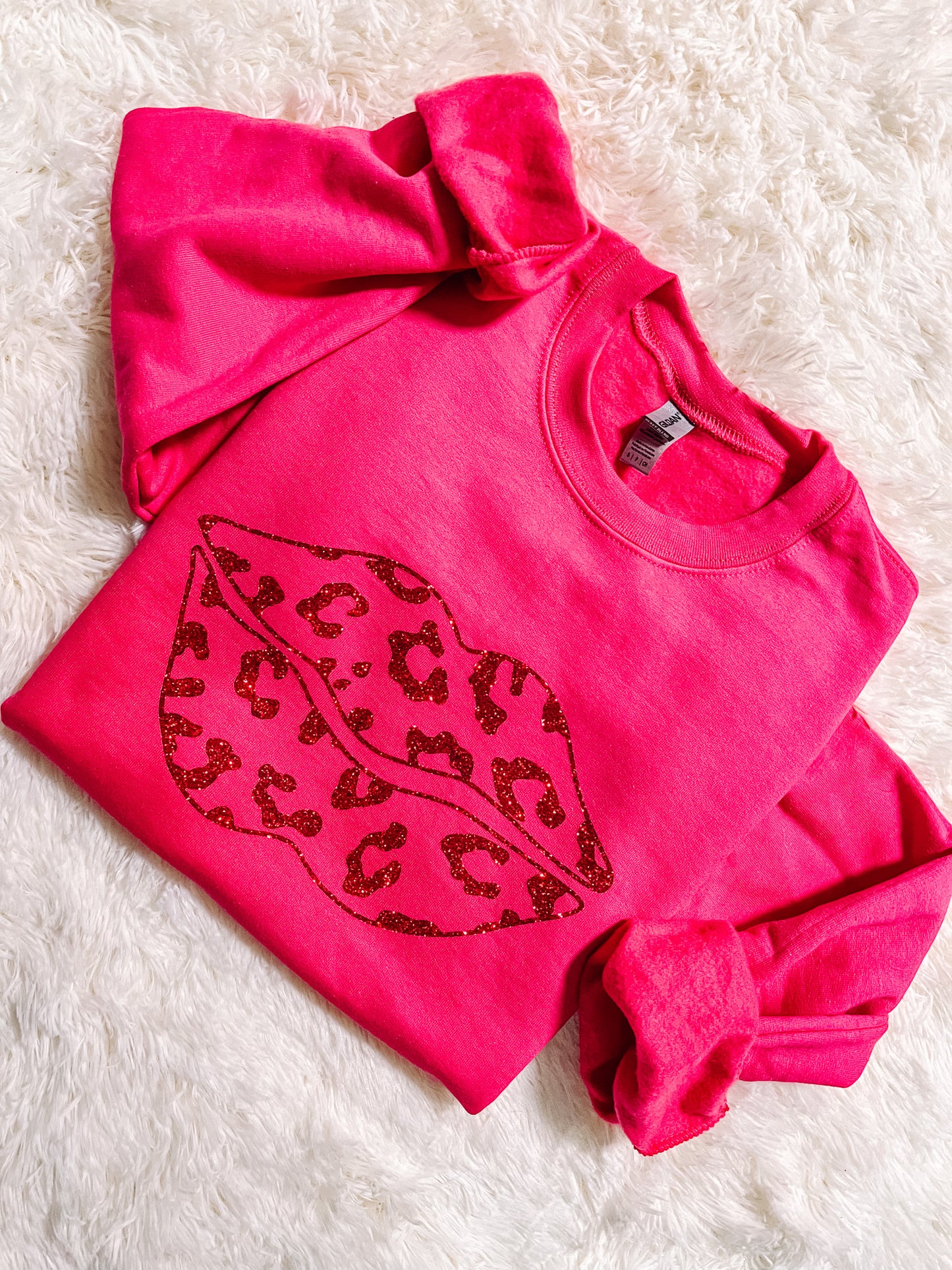 SMALL HOT PINK CREWNECK